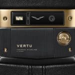 Vertu-Signature-Touch-Pure-Jet-Red-Gold 3