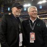 Phil Knight and the goddess of victory 00007