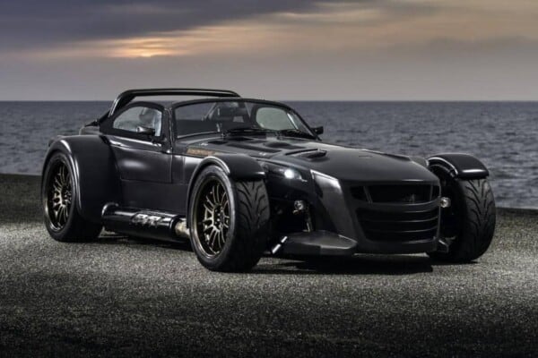 Donkervoort D8 GTO Bare Naked Carbon Edition 1