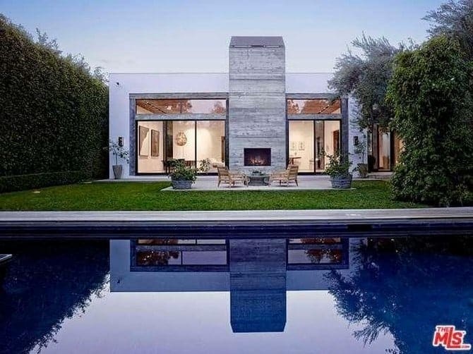 Rosie Huntington-Whiteley and Jason Statham Beverly Hills mansion 1
