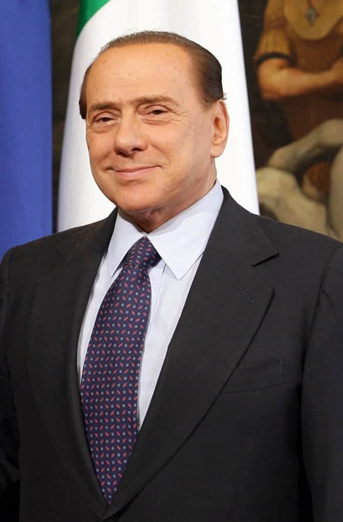 Silvio Berlusconi, Il Cavaliere 00009