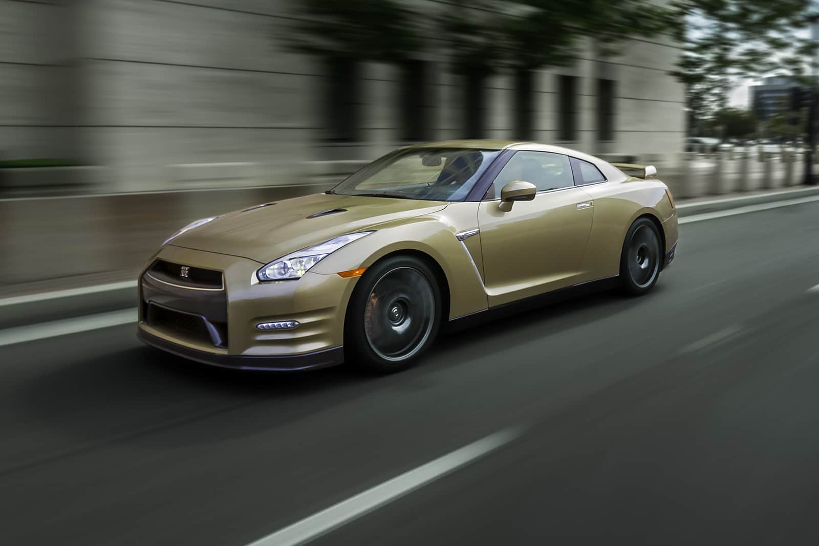 2016 Nissan GT-R 45th Anniversary Gold Edition 6