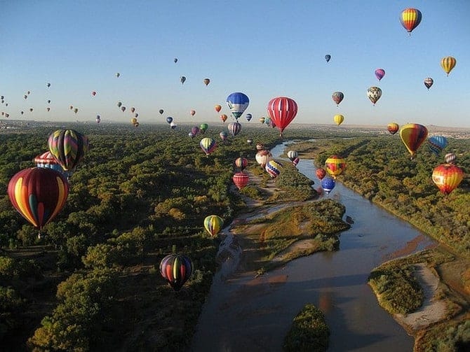 Best places in the world for hot air balloon rides 00007