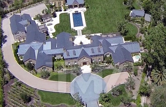 The 15 luxurious homes of rappers 00005