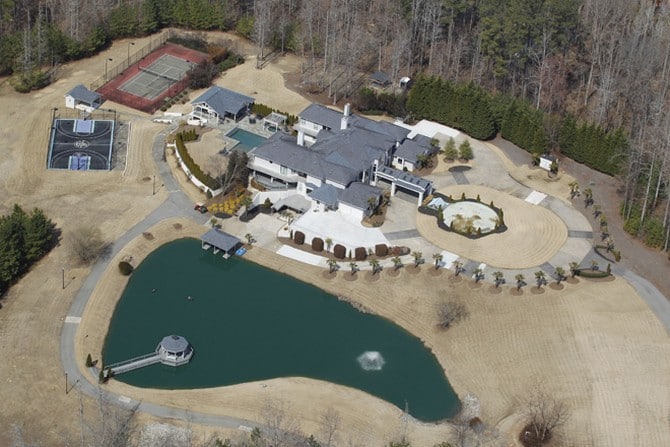 HIP HOP HOUSES – Ludacris lives in this massive multimillion dollar estate in Atlanta
