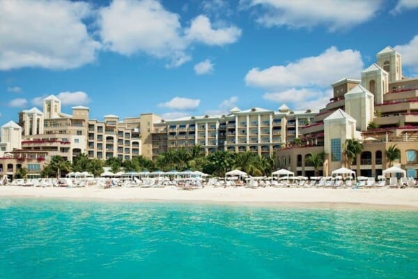 Ritz-Carlton-Grand-Cayman-1