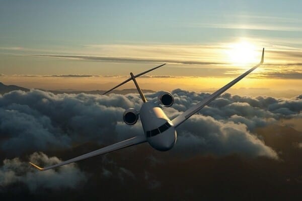 Bombardier-Global-7000-Luxury-Jet-1