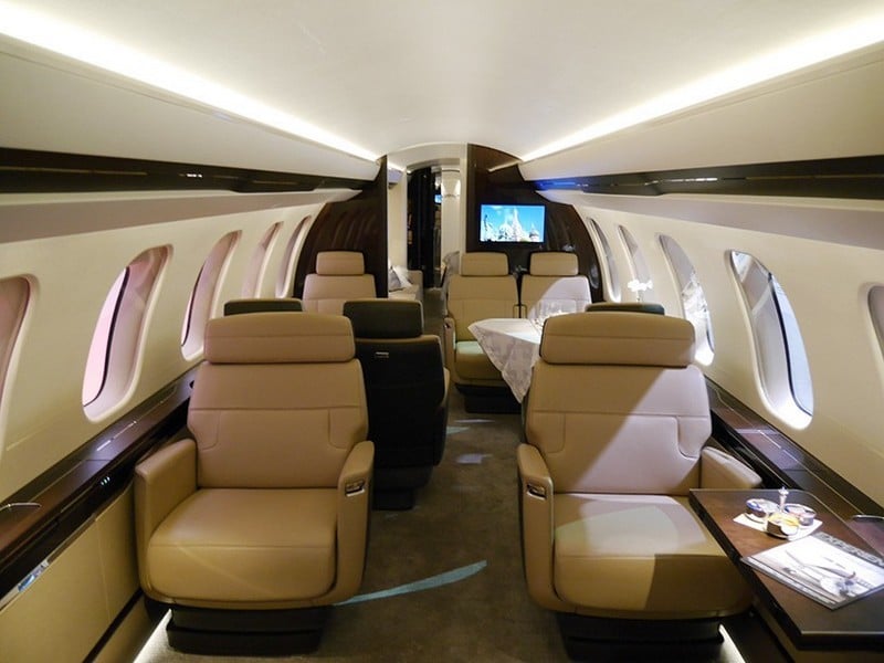 Bombardier-Global-7000-Luxury-Jet-6