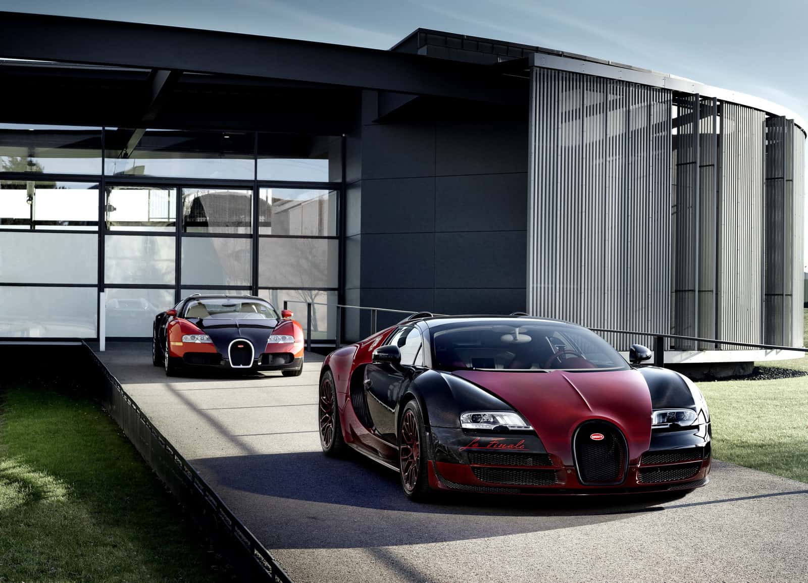 Bugatti-Veyron-La-Finale-1