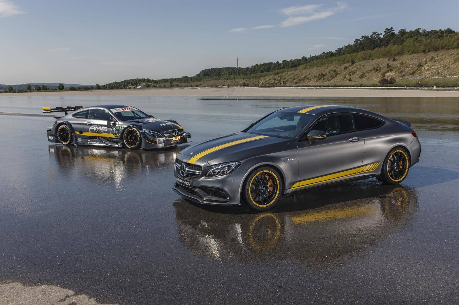 Mercedes-AMG-C63-Coupe-Edition-1-3