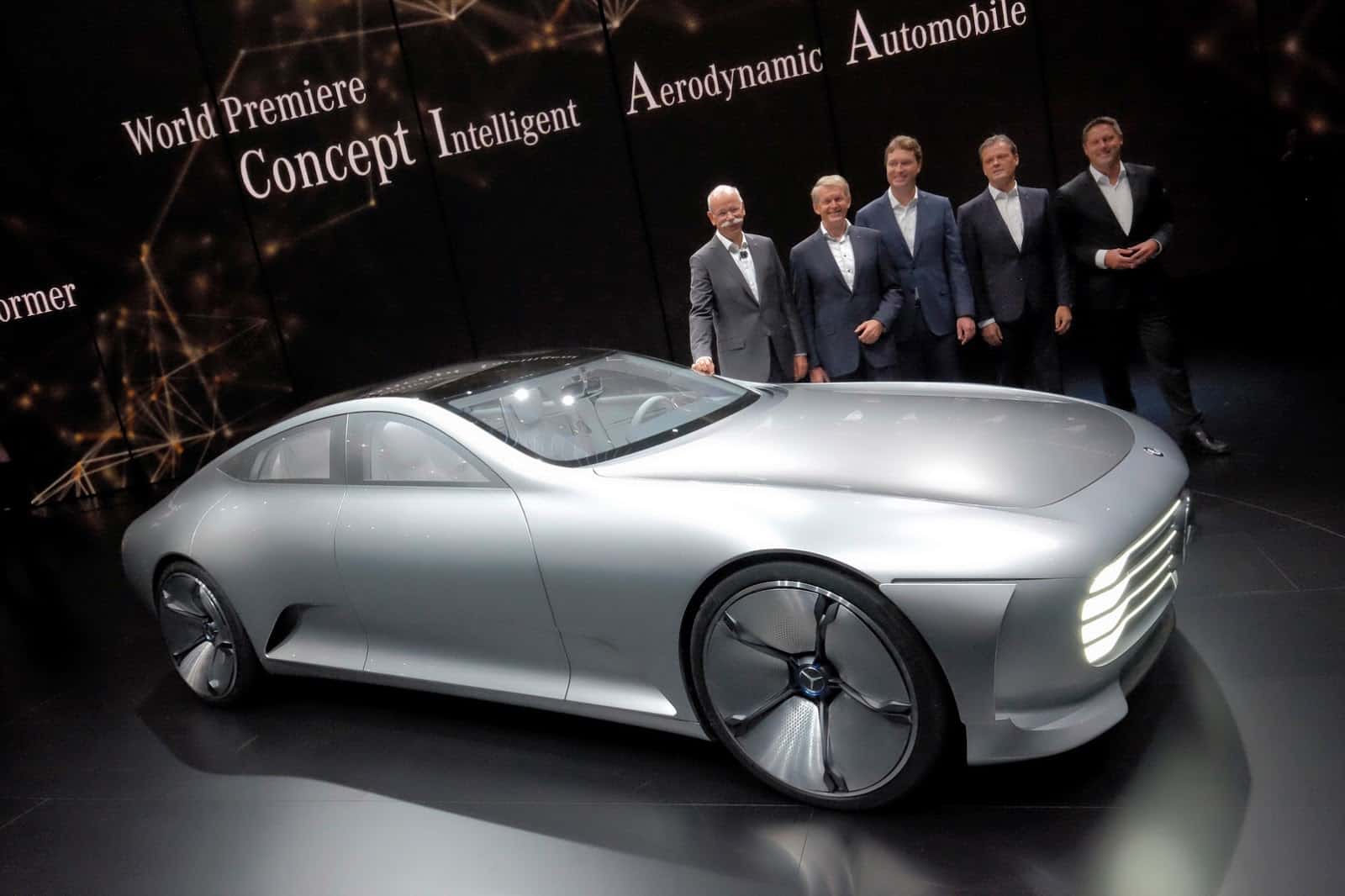 Mercedes-Benz-IAA-Concept-6