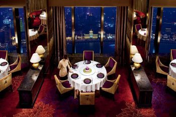 Ritz-Carlton-Shanghai,-Pudong-1