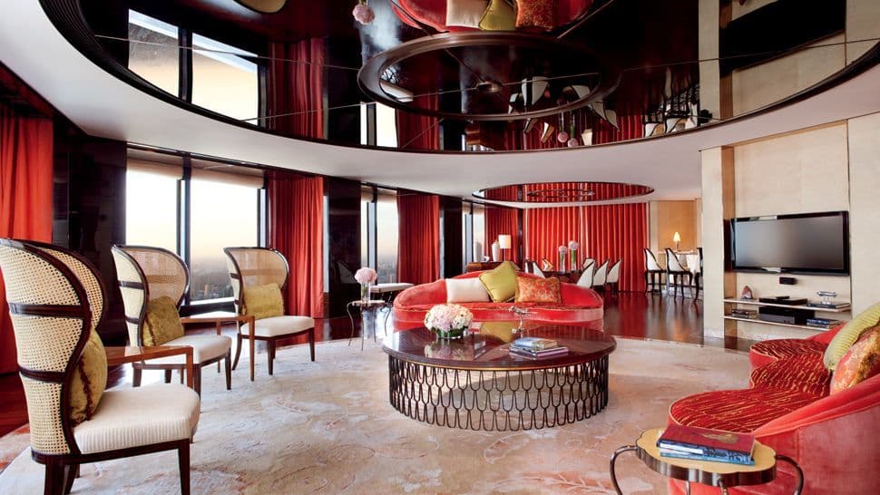 Ritz-Carlton-Shanghai,-Pudong-10