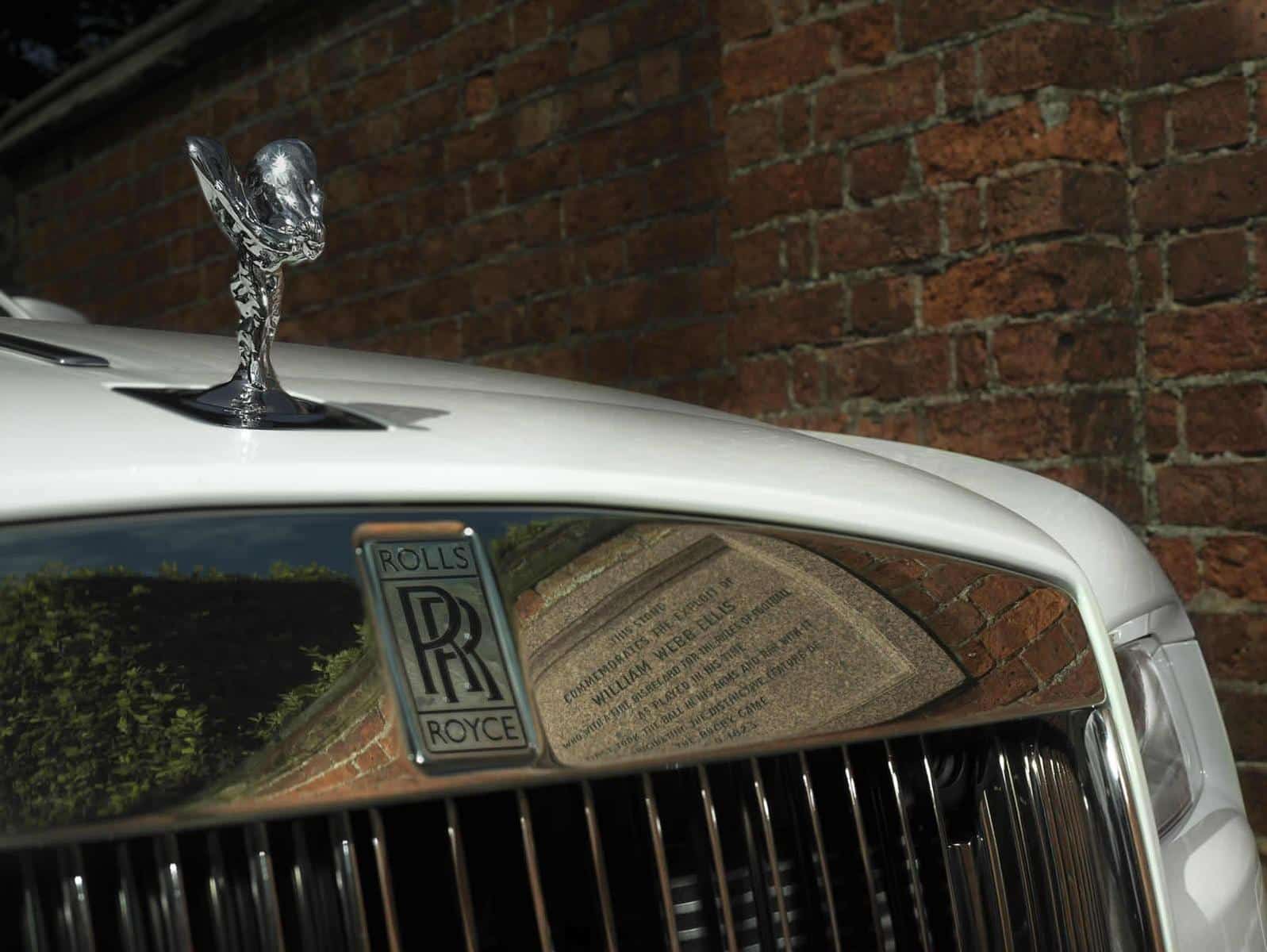Rolls-Royce-Wraith-History-of-Rugby-5