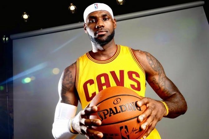 Top ten highest paid athletes from endorsements in 2015 00004