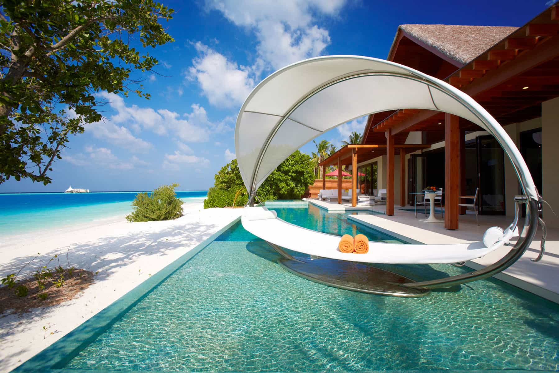 Three of the most Luxurious Holiday Destinations on the Planet