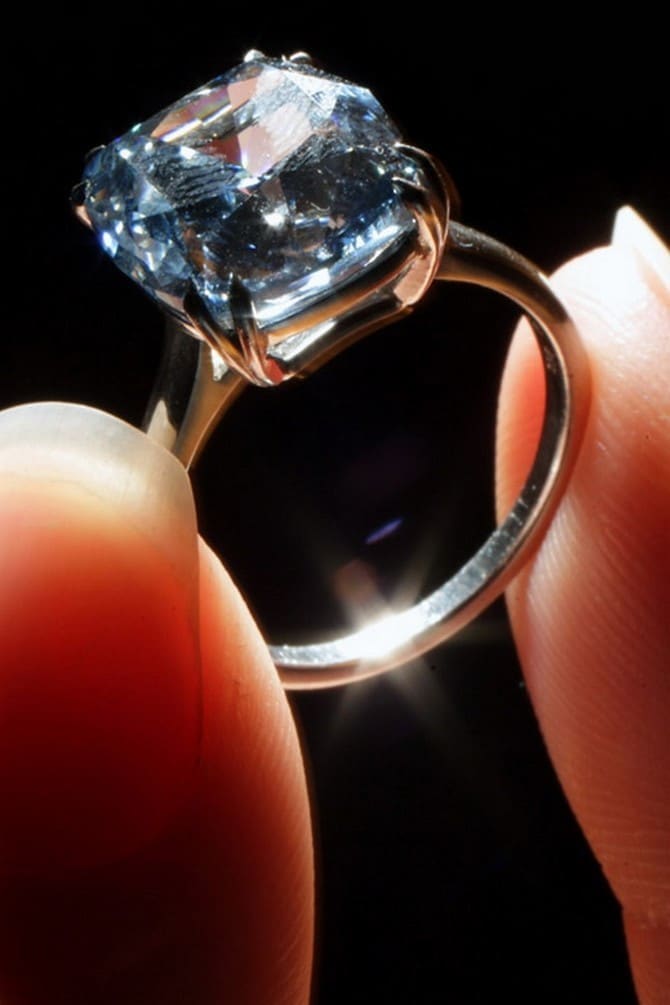 Top ten most expensive gemstones in the world 0008