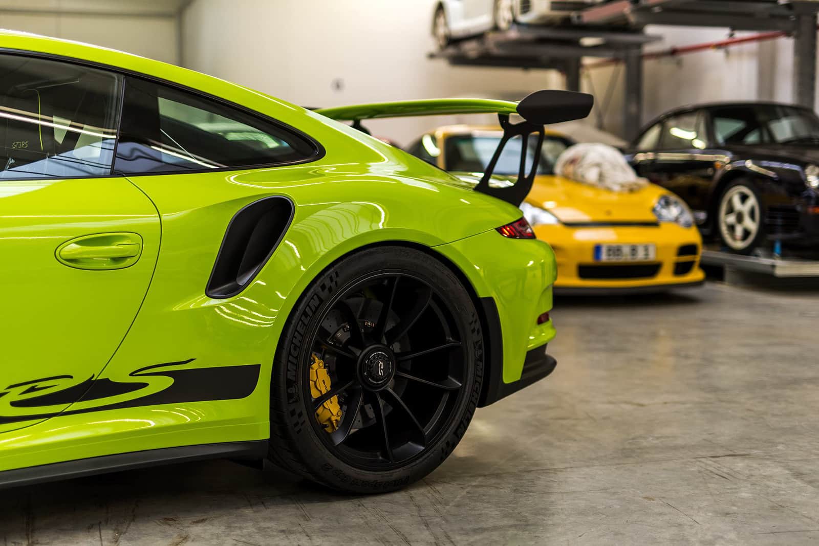 Porsche-Exclusive-911-GT3-RS-6