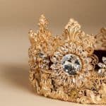 Dolce-Gabbana-Exclusive-Crown-5