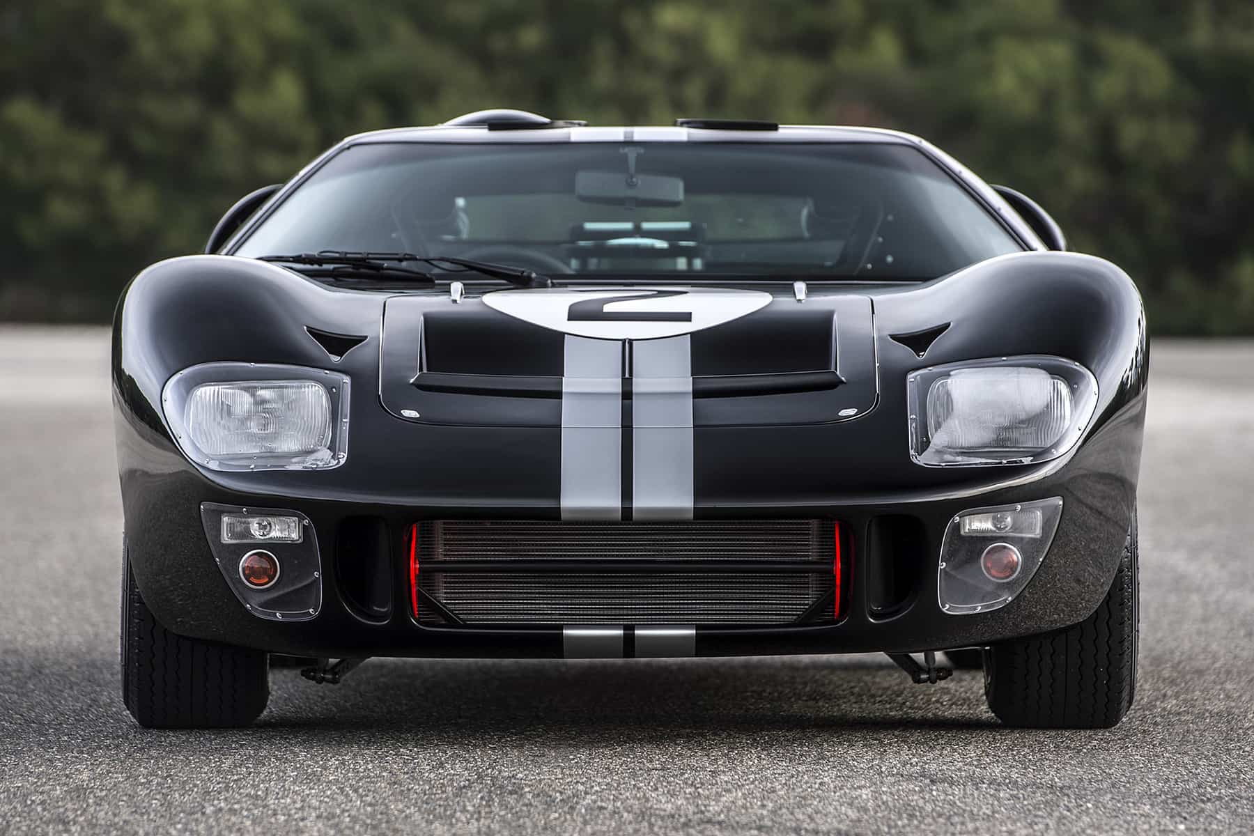 Ford-GT40-MKII-50th-Anniversary-Edition-13
