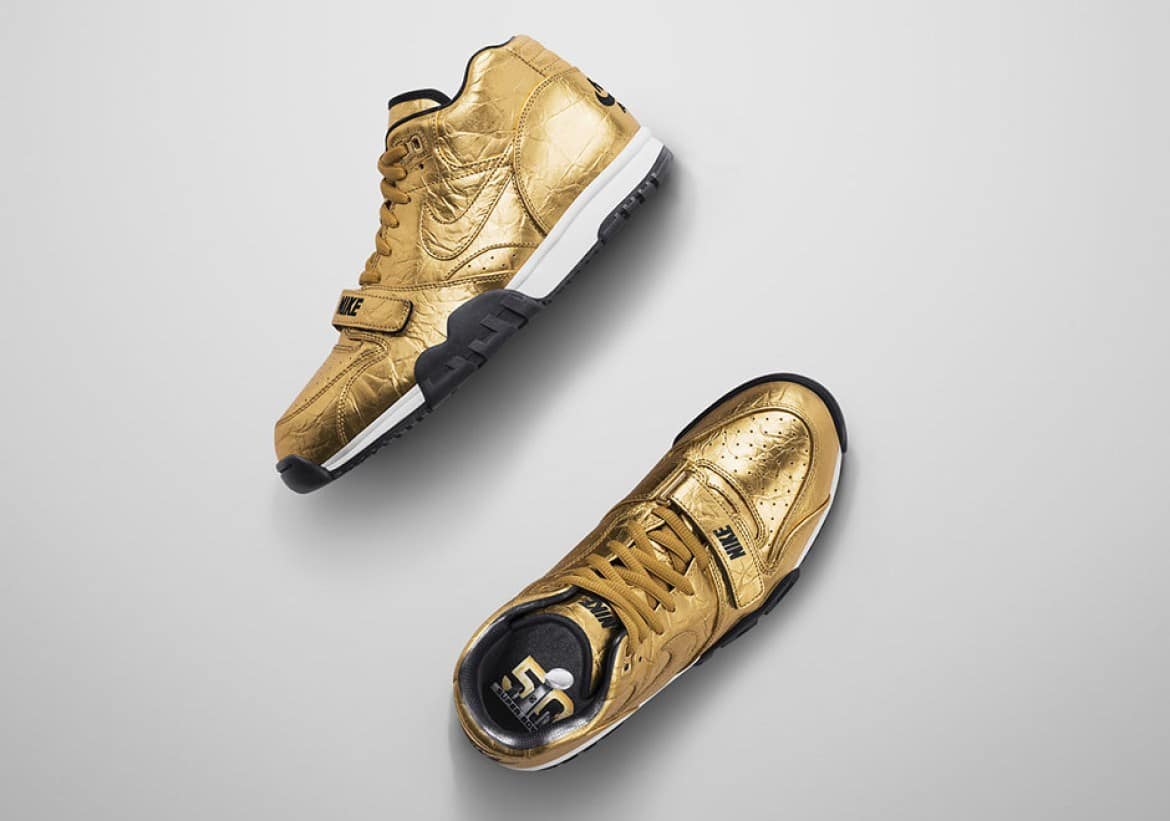 Nike-gold-superBowl-50-4