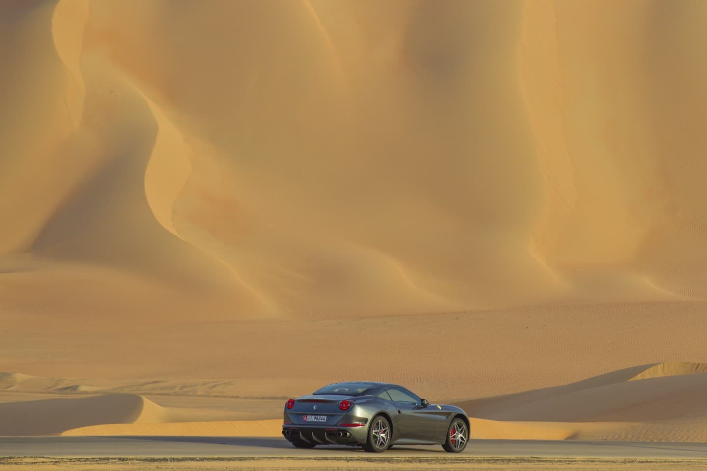 Ferrari-California-T-Deserto-Rosso-5