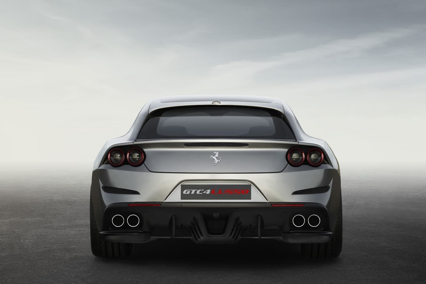 Ferrari-GTC4Lusso -6