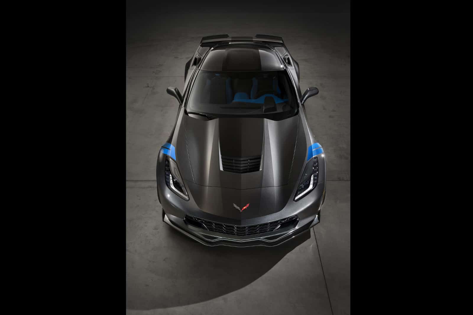 2017-Corvette Grand-Sport-3