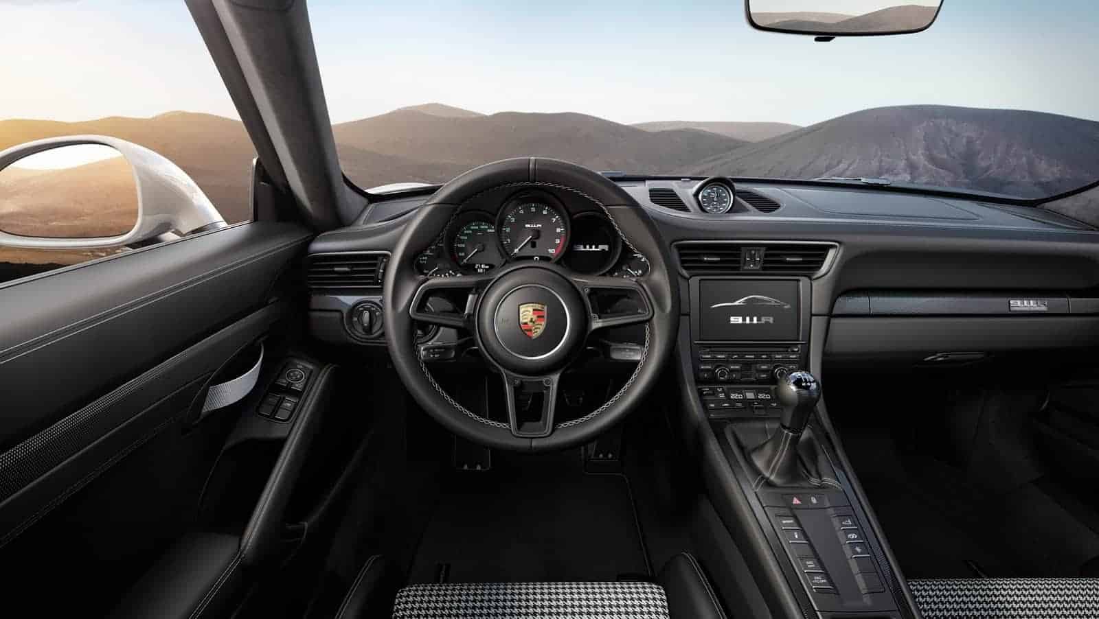 Porsche-911-R-11