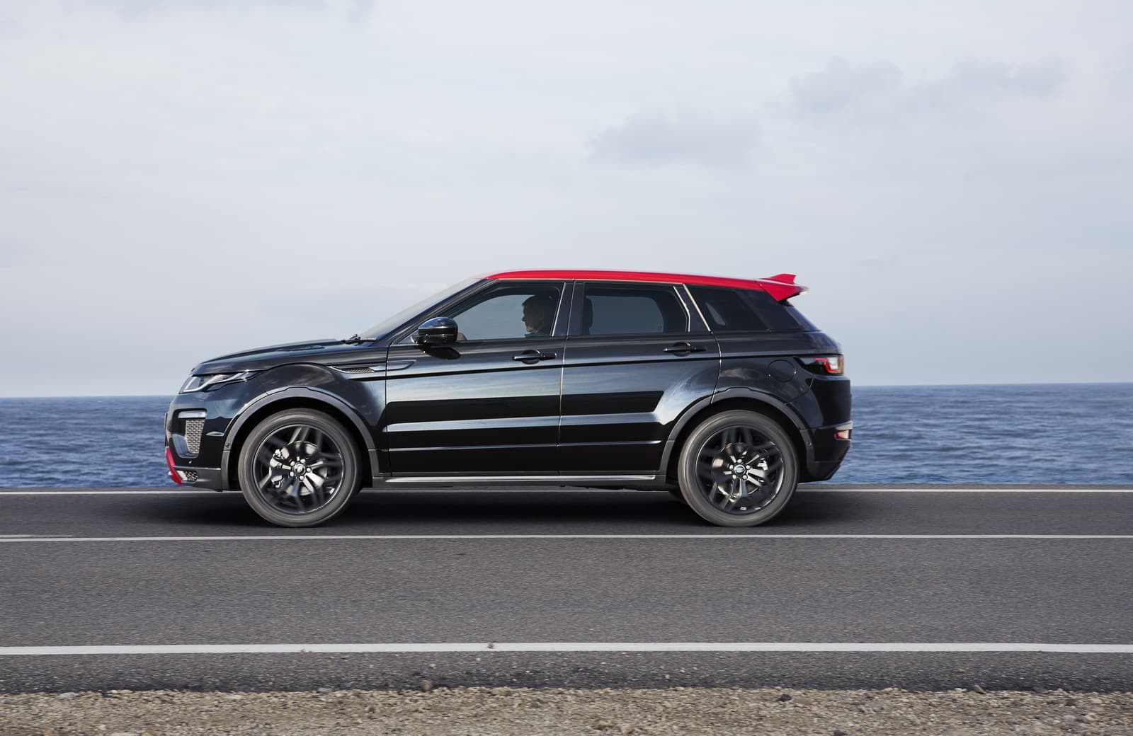 2017-Range-Rover-Evoque-Ember-Limited-Edition-10