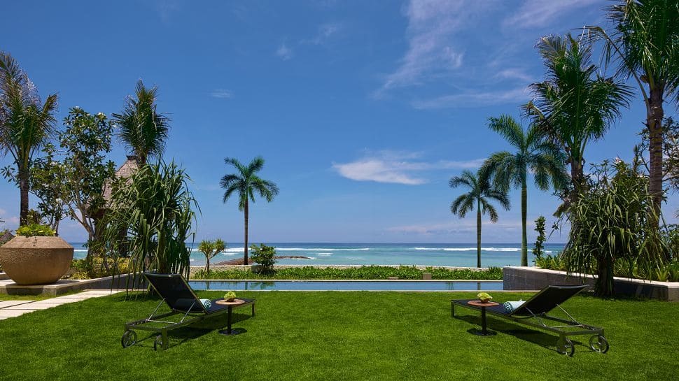 The-Ritz-Carlton-Bali-11