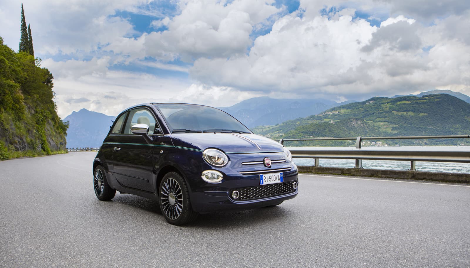 Official-Fiat-500-Riva-Edition-10