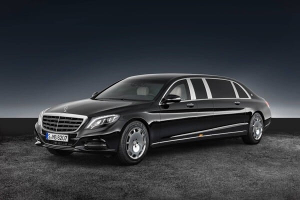 mercedes-maybach-s600-pullman-armored-guard-1