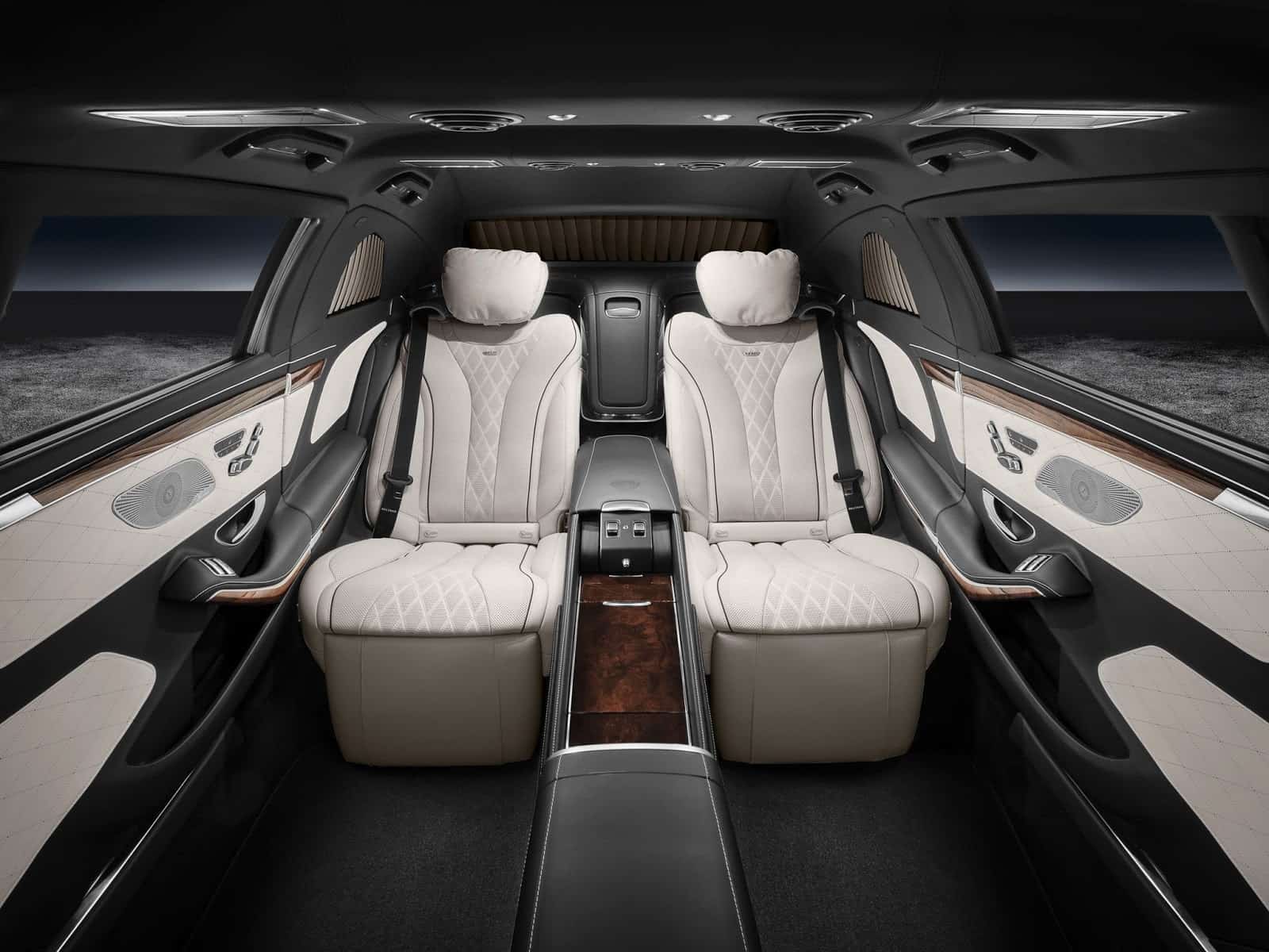 mercedes-maybach-s600-pullman-armored-guard-9