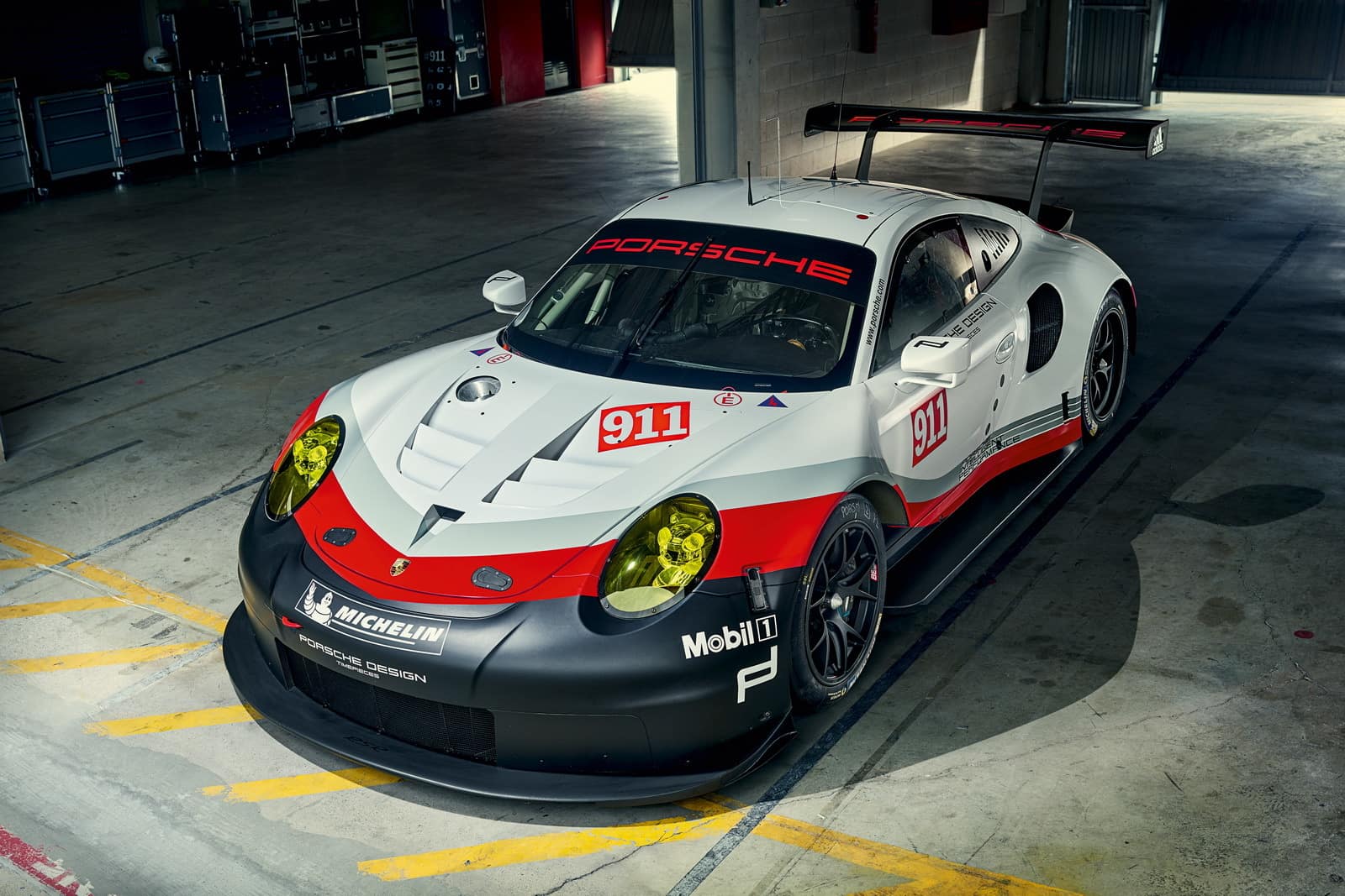 Official Porsche 911 RSR 7