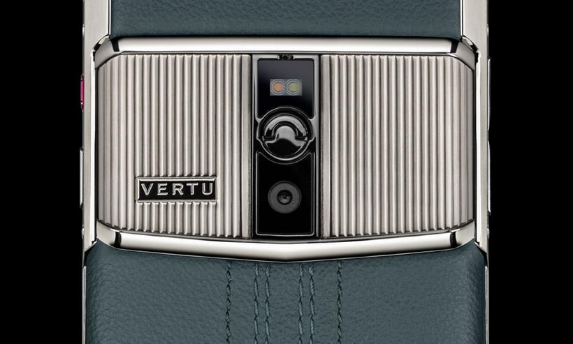 Vertu's Signature Touch Teal Fluted Edition