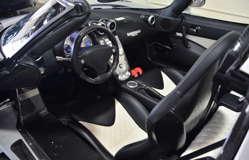 Koenigsegg CCXR Trevita interior
