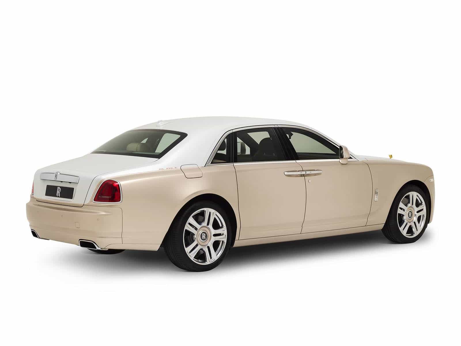 Rolls-Royce-Ghost-Ancient-Trade-Routes-2