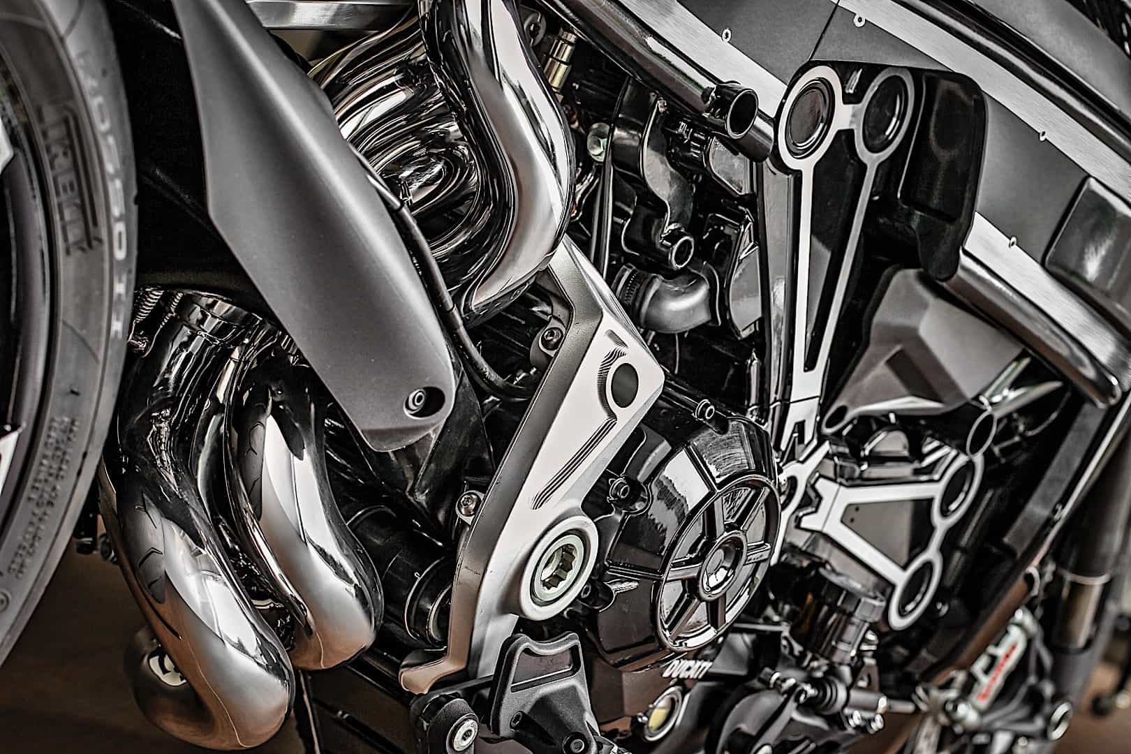 Ducati XDiavel Thiverval 12