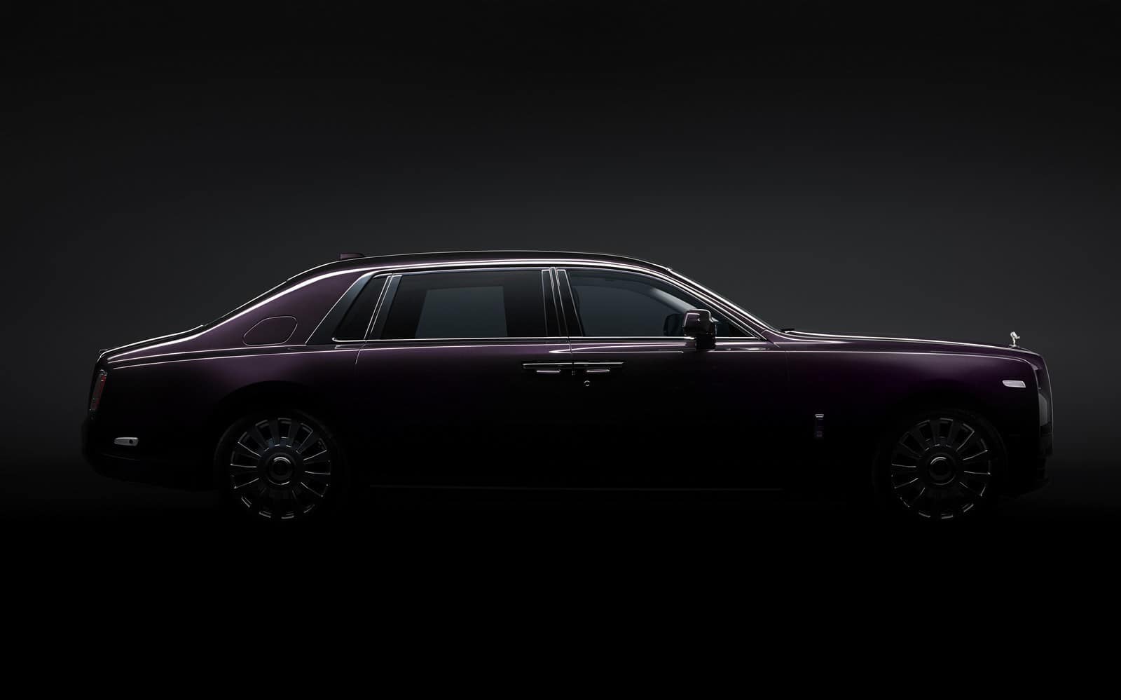 Rolls-Royce Phantom 16