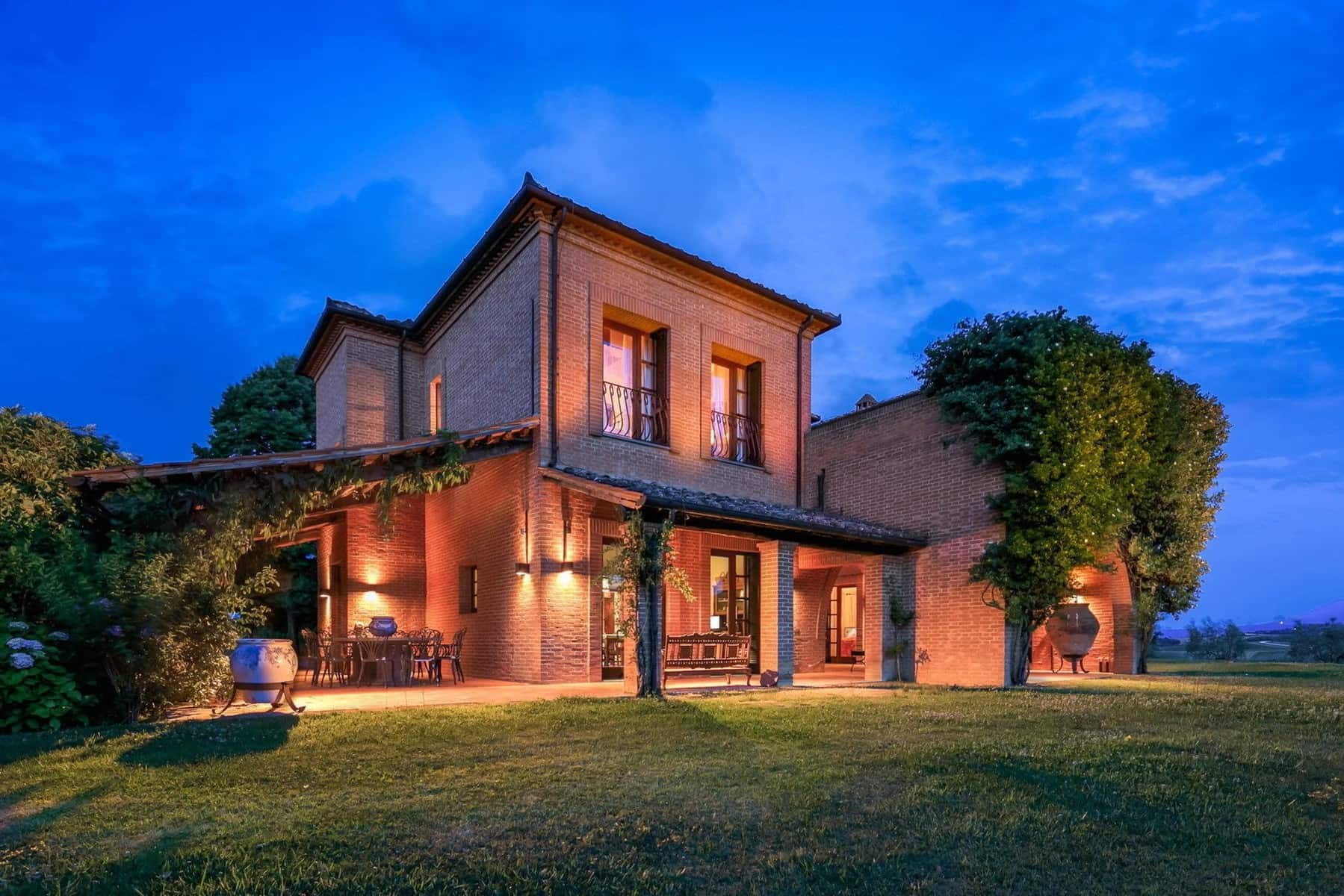 Tuscany Estate 6
