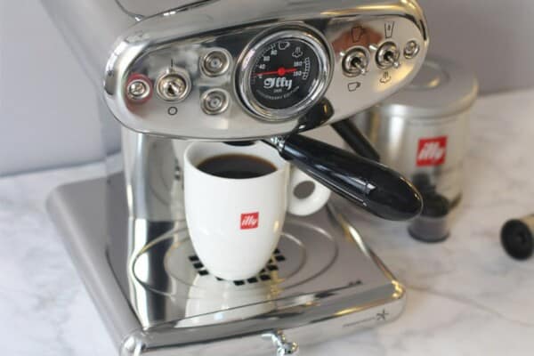 illy X1 espresso machine 1