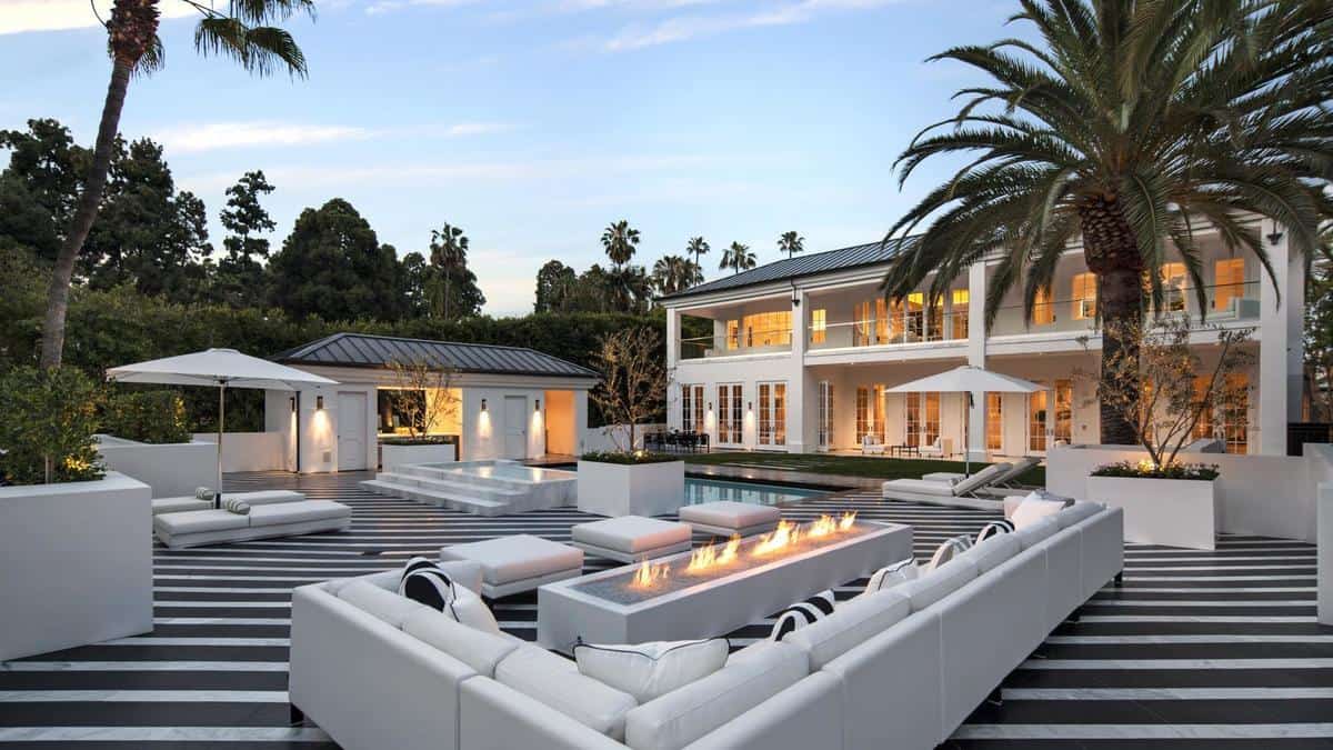 Floyd Mayweather Beverly Hills Mansion