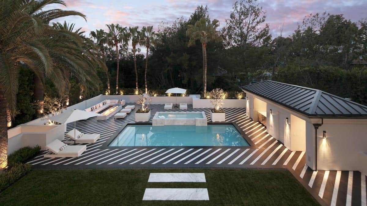 Floyd Mayweather Beverly Hills Mansion