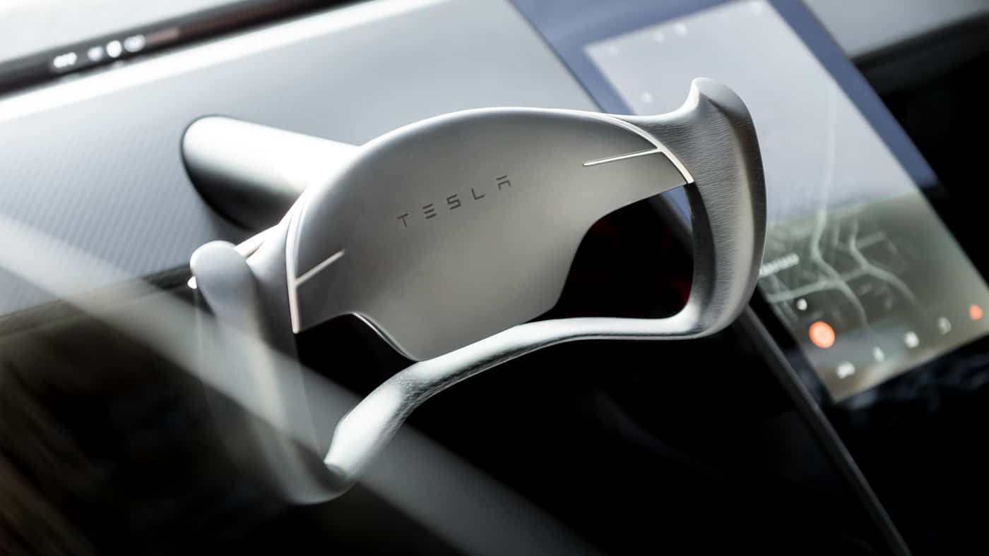 Tesla-Roadster-4
