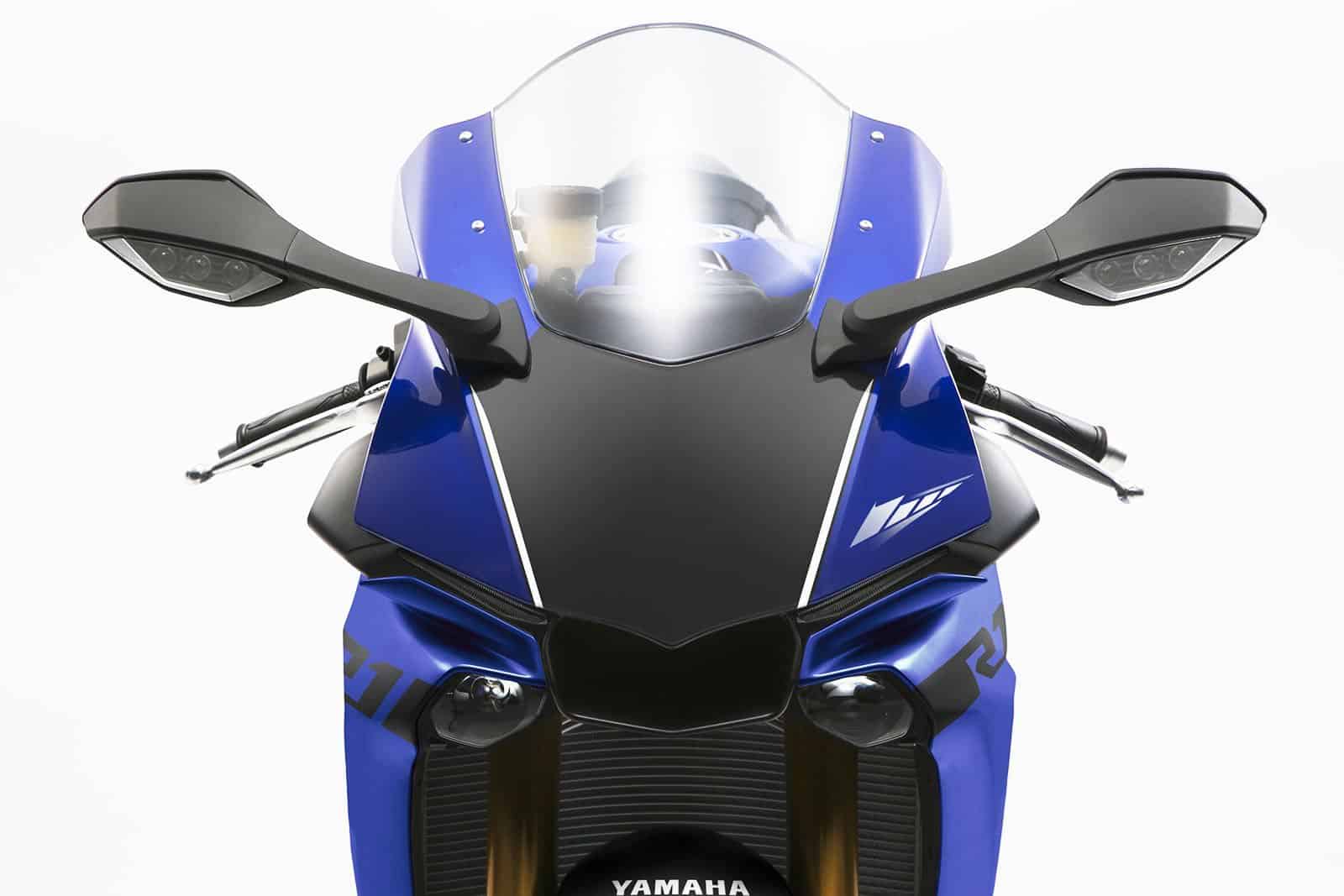 Yamaha R1M 8