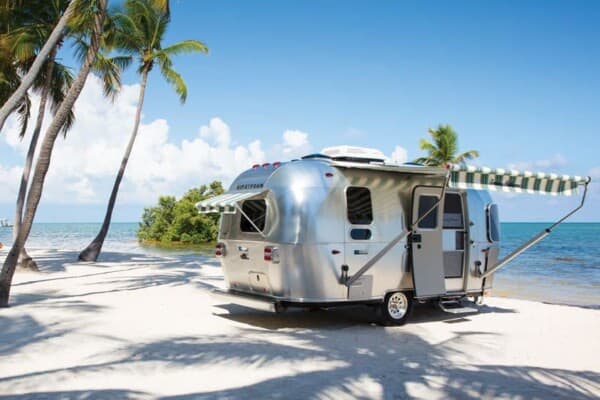 Airstream Tommy Bahama Special Edition Travel Trailer 6
