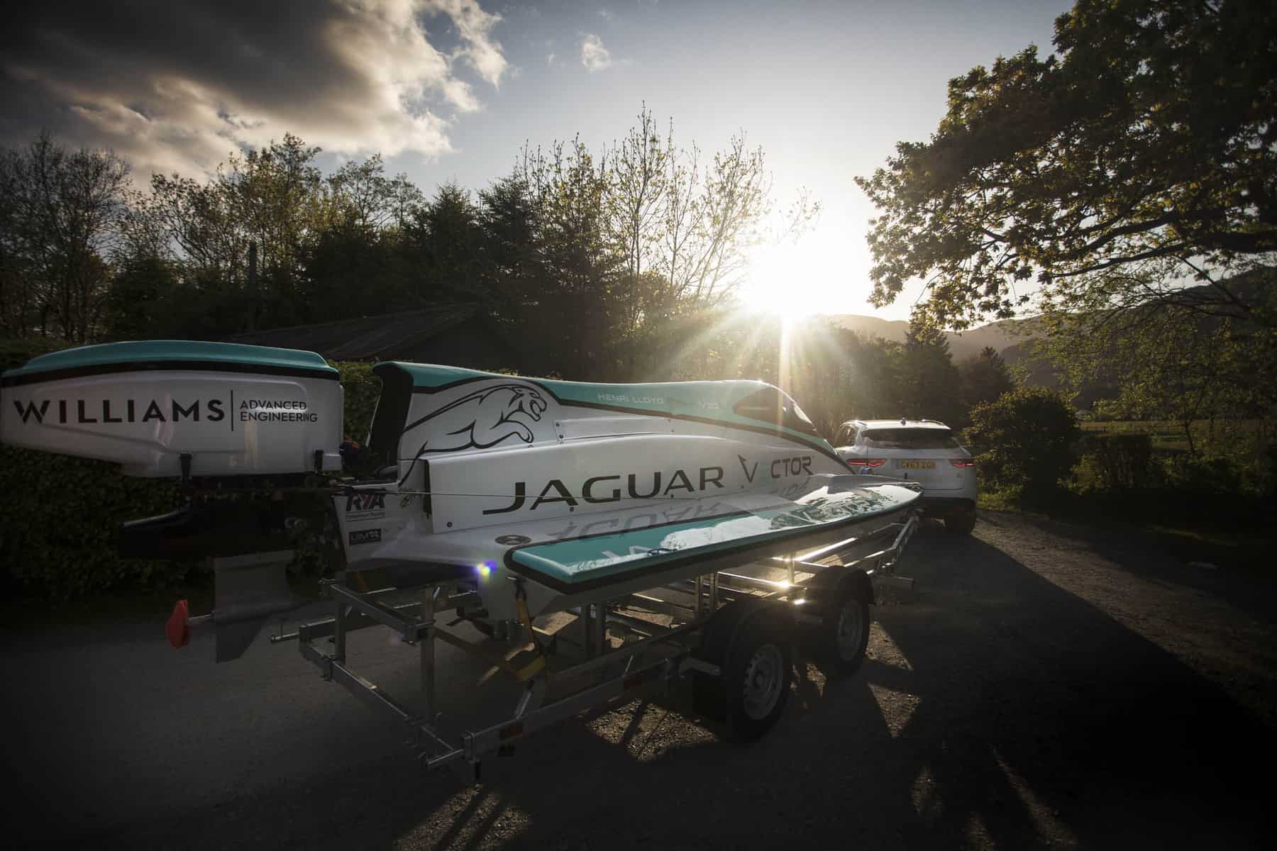 Jaguar V20E 8
