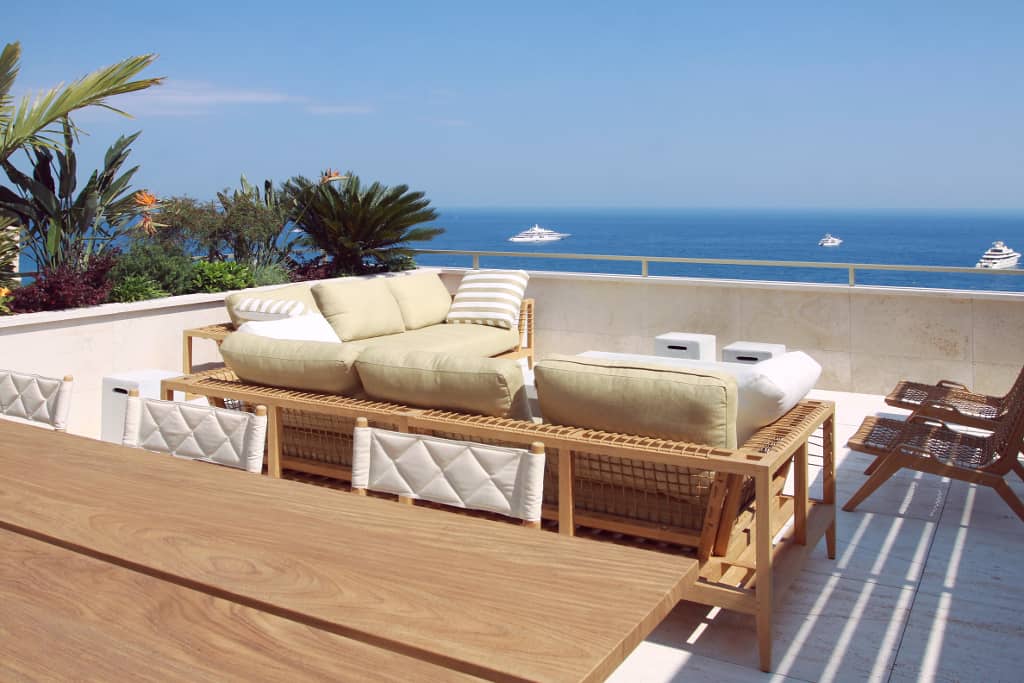 Penthouse on the Beach in Monaco 4