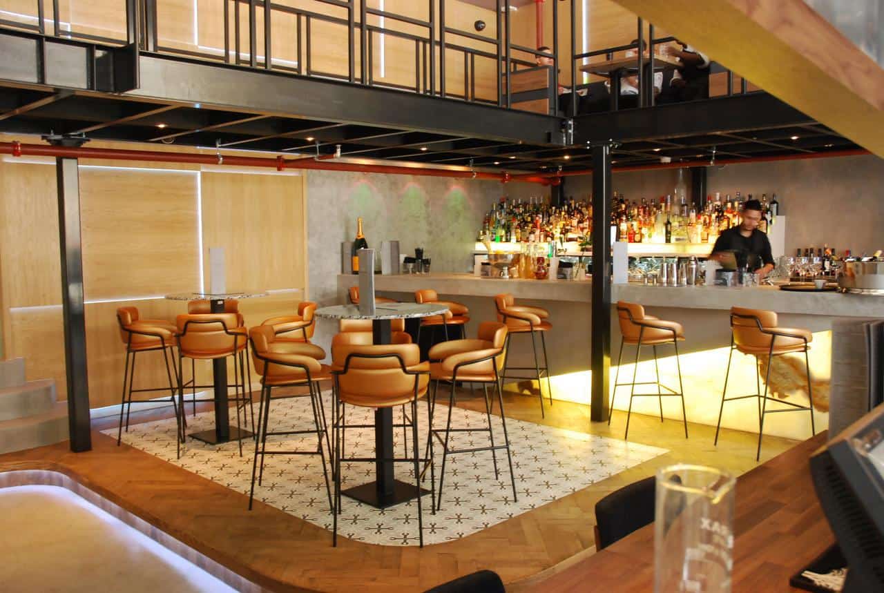 Hilton Rotterdam Lobby Bar